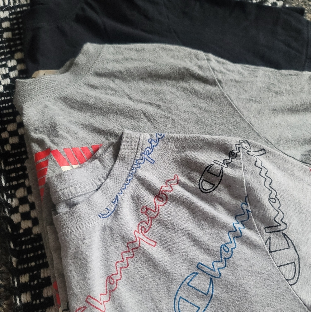 NIKE & CHAMPION BOYS TEES